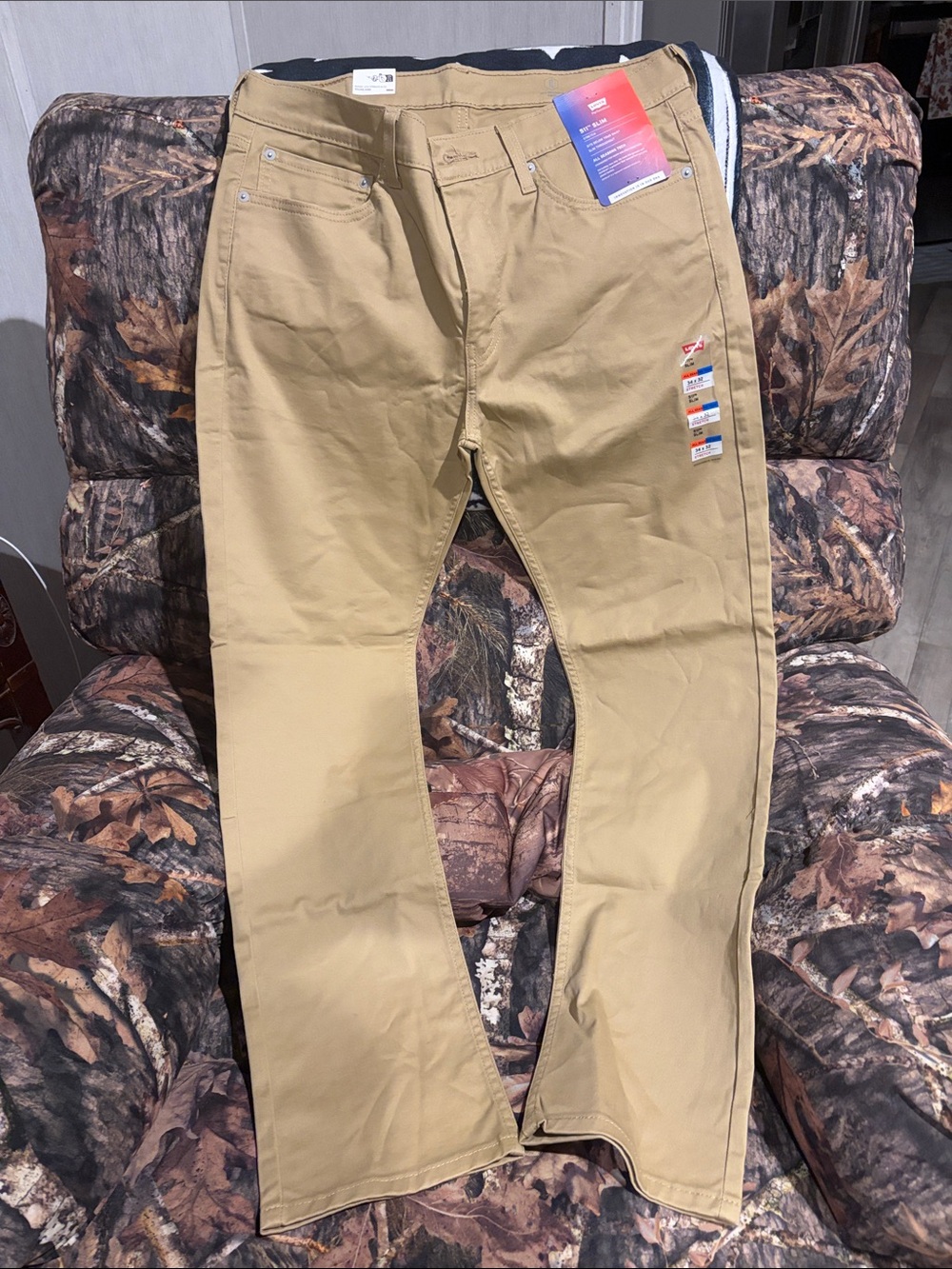 Levi’s 511 Men's Slim Straight Fit Khaki Pants
